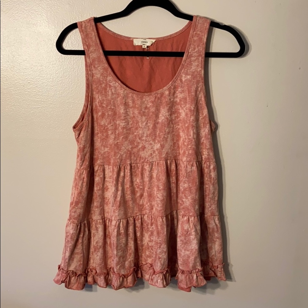 Flowy Tank